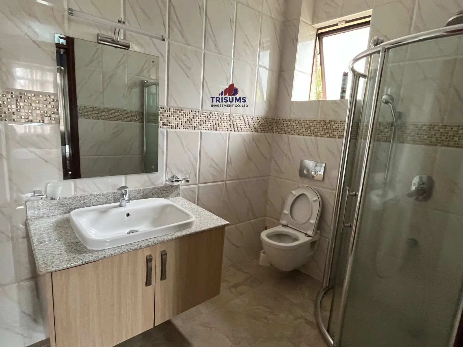 5 Bedroom All En-suite Townhouse For Sale in Lavington